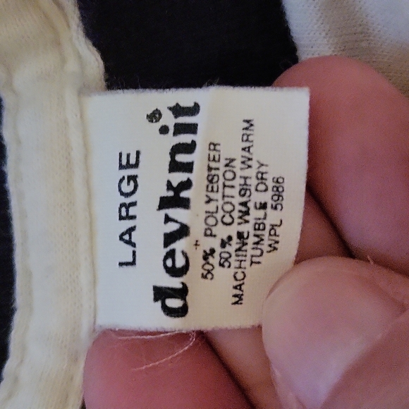 Six Flags Magic Mountain shirt white/blue kids Large - Picture 2 of 3